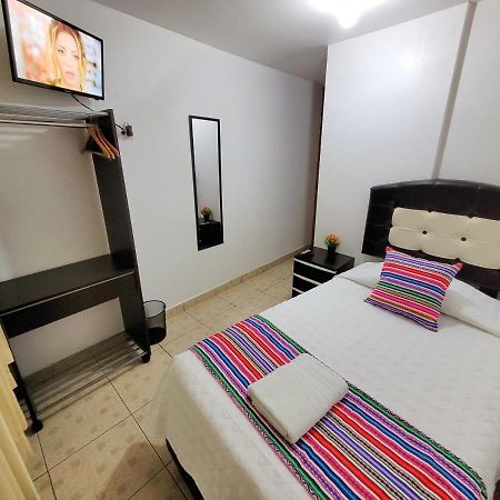 Hostal El Viajero En Ollantaytambo Exteriör bild