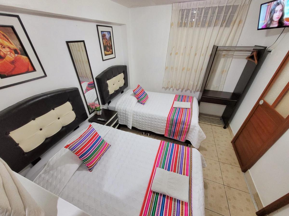 Hostal El Viajero En Ollantaytambo Exteriör bild